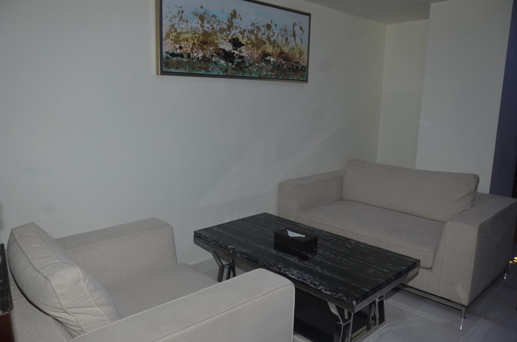 Hotel Patliputra Exotica Patna  Rum bild