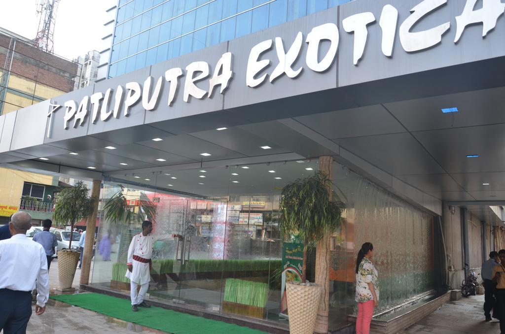 Hotel Patliputra Exotica Patna  Exteriör bild